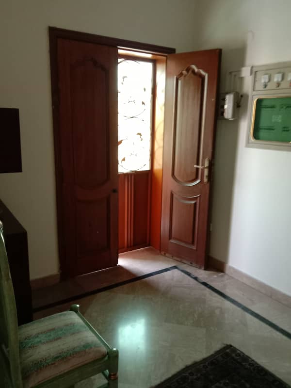 1Kanal Most Good Bungalow For Sale in DHA Phase 3 11