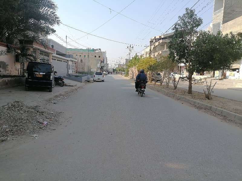 Ideally Located Flat For Sale In Quetta Town Sector 18A 6