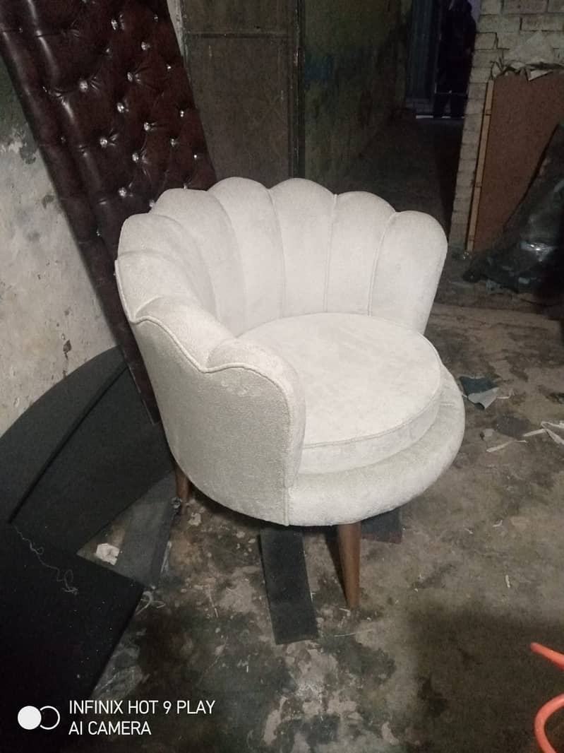 sofa chairs/coffee chairs/chairs for sale/poshish chairs/furniture 9