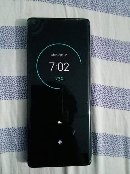 Motorola edge plus 0