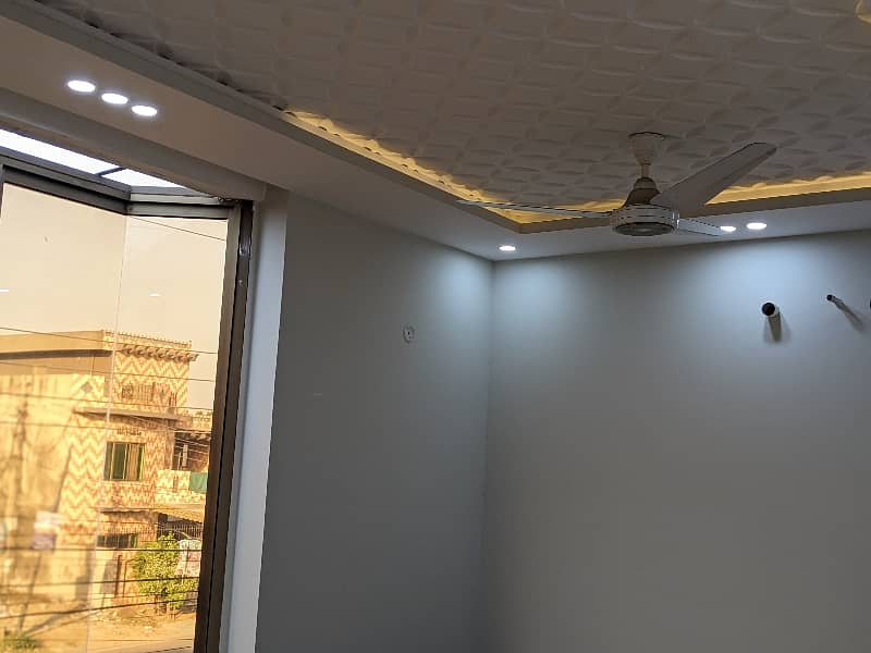 12 Marla brand new luxery with 3 beds attached bathrooms modern stylish leatest Accomodation well upper portion available for Rent with original pics by fast property services real estate and builders lahore 9