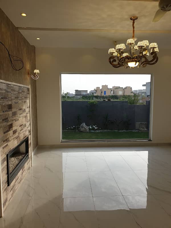 Luxury Location Bungalow Near Park For Rent In DHA Phase 3-Y 2