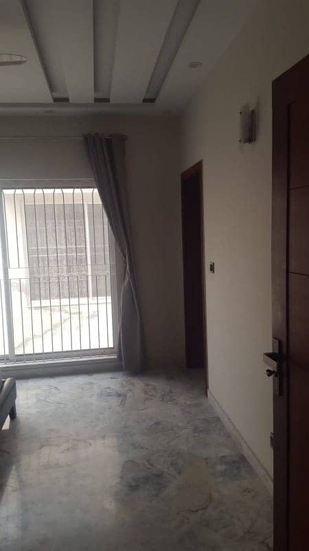 DHA Phase-3 XX Block LAHORE 1 Kanal Upper Portion For Rent 2