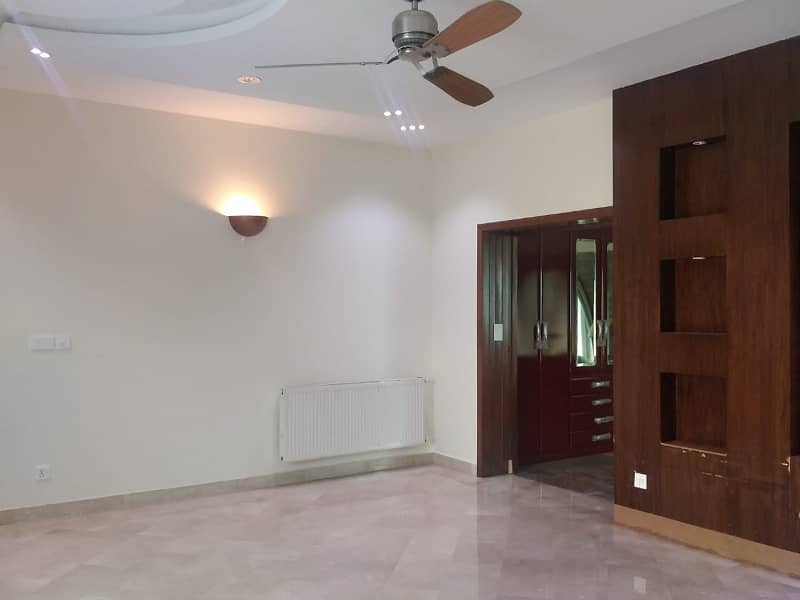 2 Kanal Bungalow Back To Park And Commercial For Rent In DHA Phase 3-Y-Lahore 25