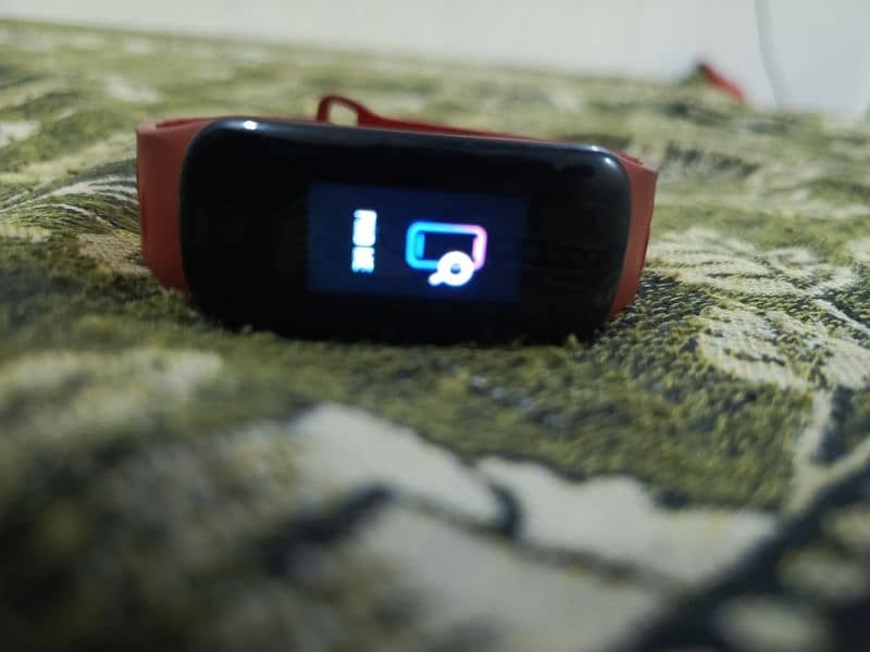 itel band 2