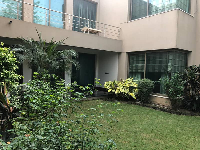 2 Kanal Bungalow Gorgeous Location For Rent In DHA Phase 4-DD-Lahore 1