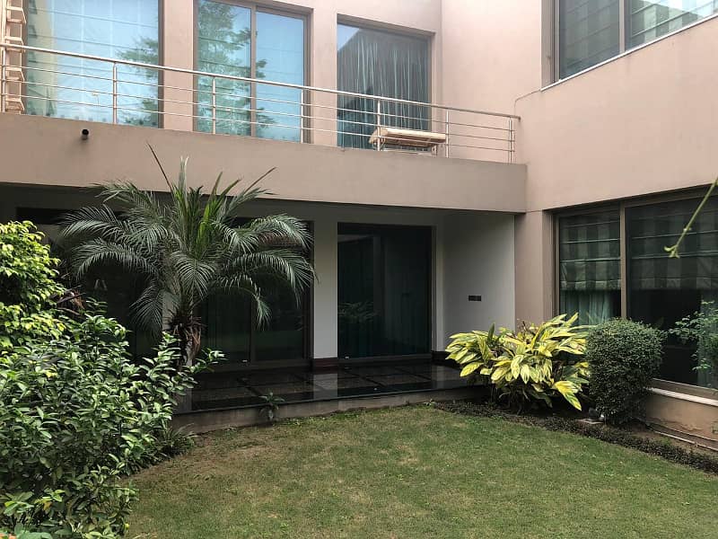 2 Kanal Bungalow Gorgeous Location For Rent In DHA Phase 4-DD-Lahore 2