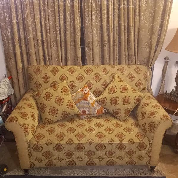 L shaped sofa and five seater set for sale 3