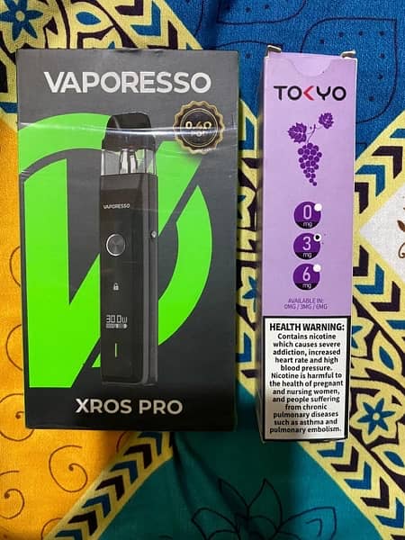 Vaporesso  Xros pro   only few day used   with flavour bottle 3