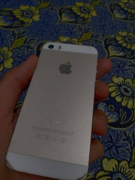 iphone 5s 64 gb PTA approved 10/10 condition 03114048158 1