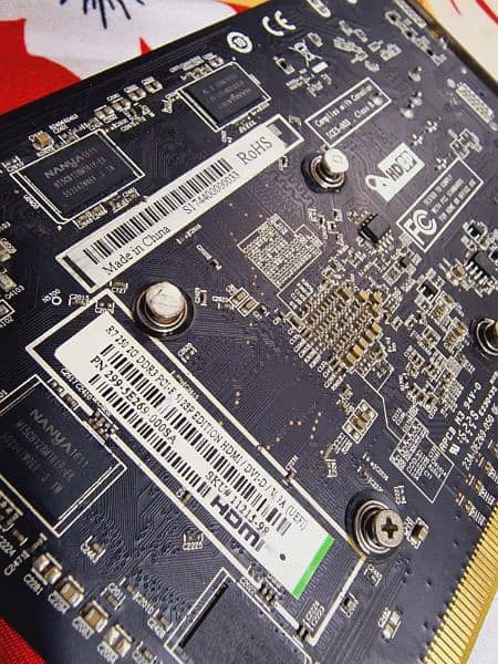 Sapphire Radeon R7 250 Graphics Card (2GB
DDR3, Boost) 2