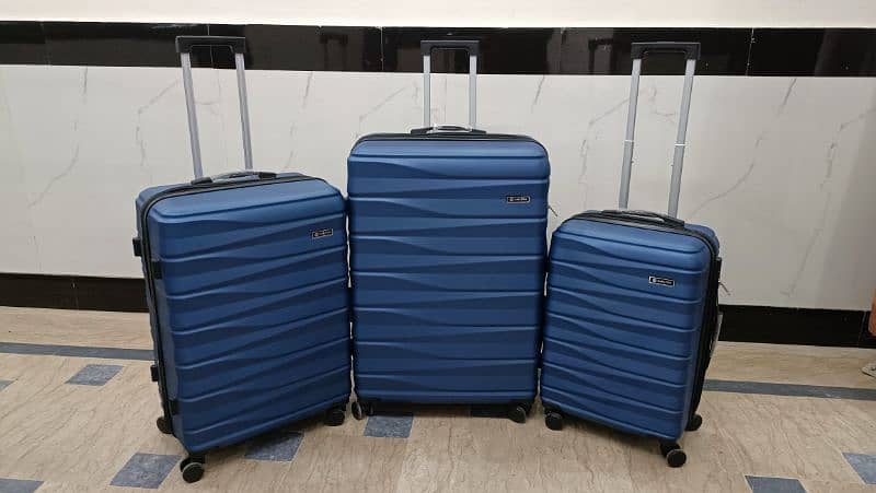 Luggage bags/ travel suitcases/ trolley bags/ travel trolley/ attachi 17