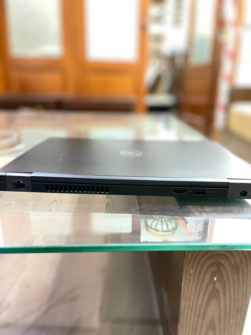 Dell Latitude 5490 | i5 8th generation with touch screen laptop 3