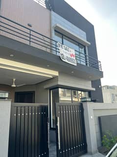 Luxury Location House For Sale In DHA Phase 4 DD 0