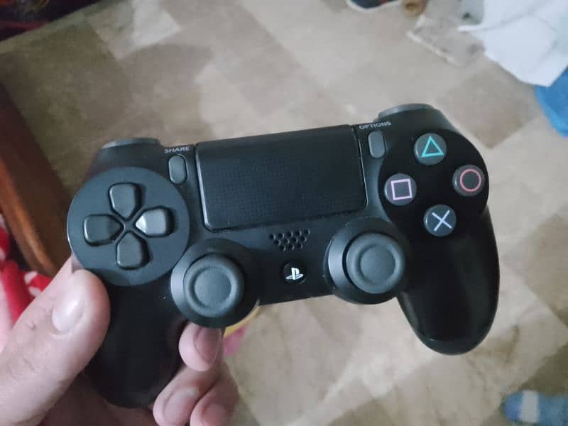 play station ps 4 pro 6