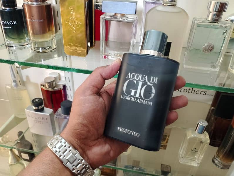 Perfumes for Men and Women 6