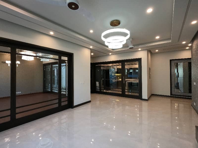1 Kanal Facing Park House For Sale In J Block Of Valencia Lahore 15