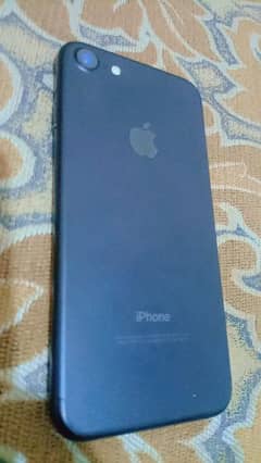 iphone 7 non pta 10/10 betry 90% new condition bypas