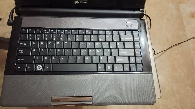 Laptop for sale. 0