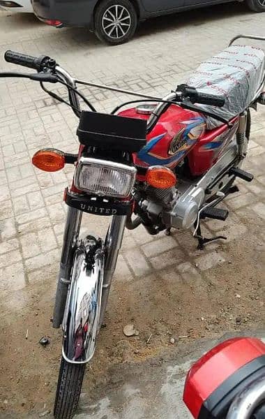 sale my new bike 2022 only one month use one year say use me nahe hai 3