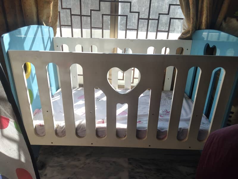 Baby cot without mattress 2