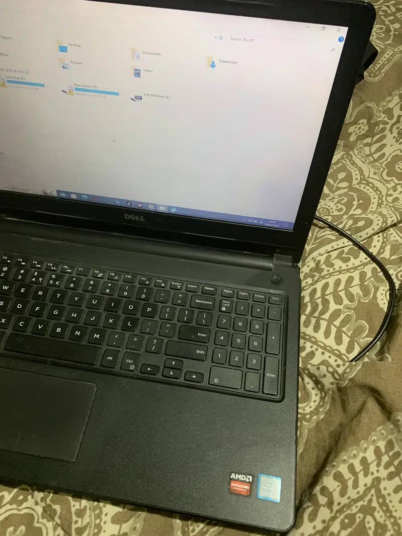 Dell inspiron 15 3000 series with box laptop gaming 9