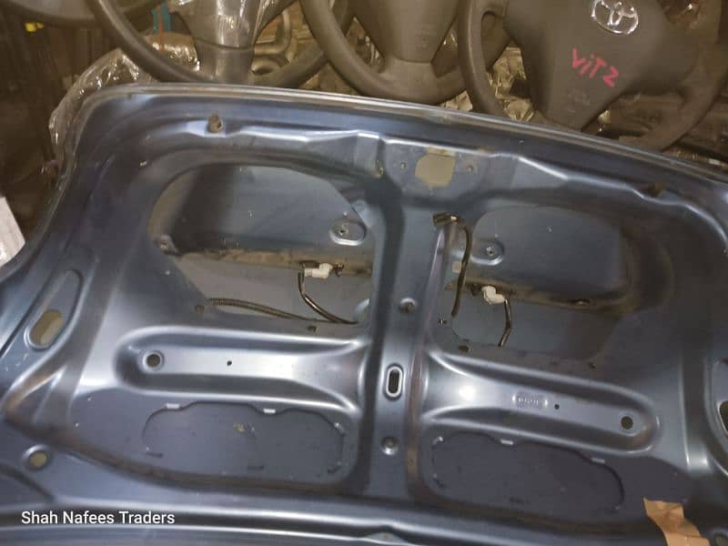 Toyota Belta Trunk - Toyota Belta Deggi - Toyota Belta Used Auto Parts 12