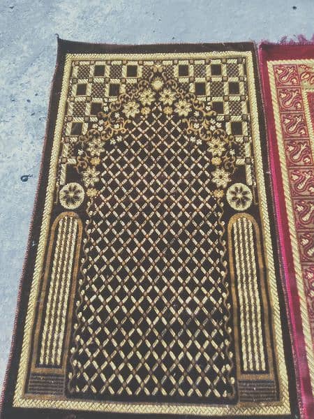 Haneef and sons prayer rug 1