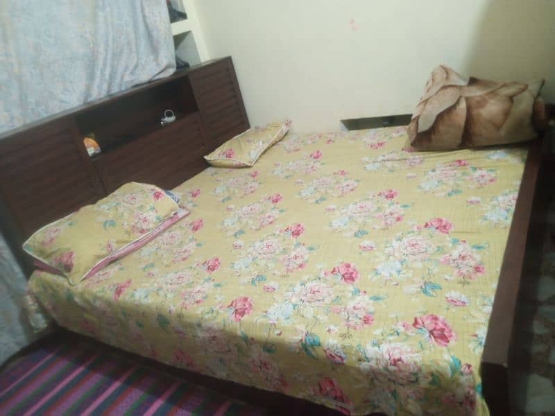 Few Months Used Bed For Sale 0