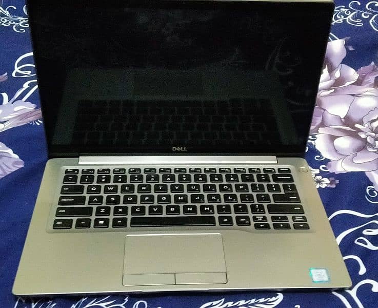 Dell Latitude 7400 i5 Silver Edition | Import from UAE Mint condition 1