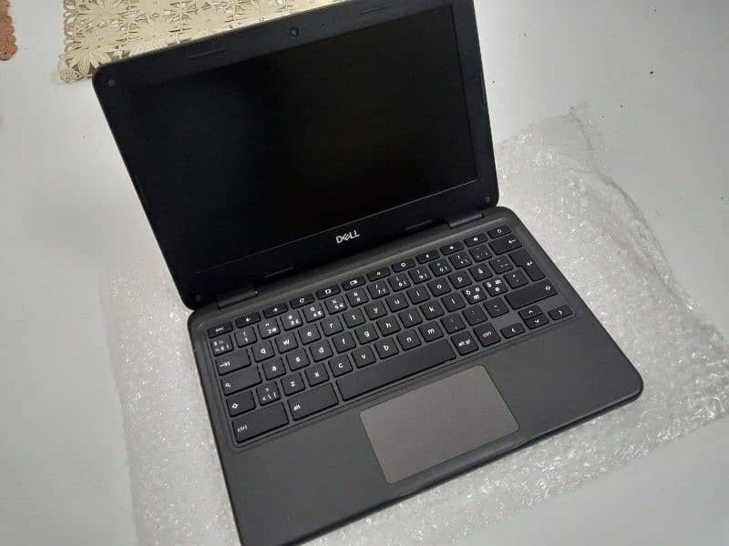 Affordable Dell Laptop, 8hr Battery 4