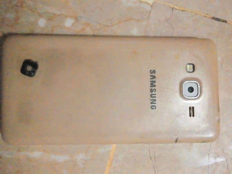 Samsung j5 2015 screen kharab hai 1500 ka karcha hai pta approved hai 2