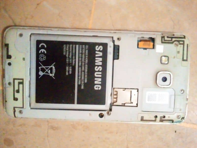 Samsung j5 2015 screen kharab hai 1500 ka karcha hai pta approved hai 3