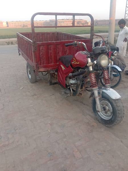 loder rickshaw bohat acha hy 0