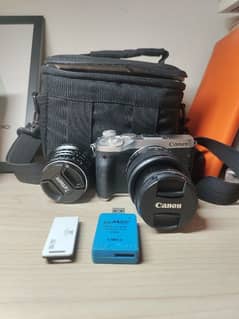 Canon EOS M6 Mirrorless Digital Camera with 15-45mm Lens 0