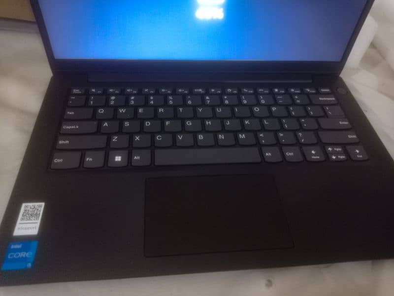 Laptop i5g12 0