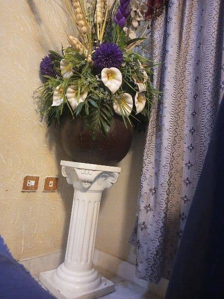 4 ft Artificial flower Pot 1