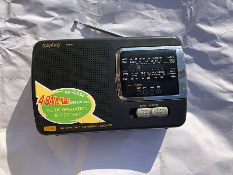 RADIO SANYO MODEL RP-6165k 0
