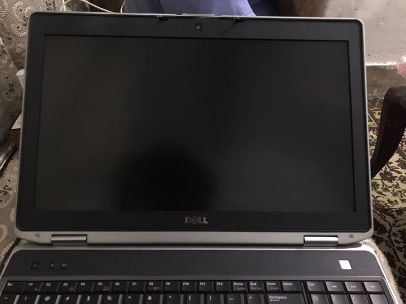 Dell e6530 i7 3rd gen with charger for urgent sale 1