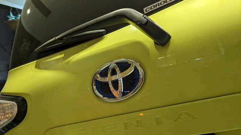 Toyota sienta Hybrid 2016/22 9