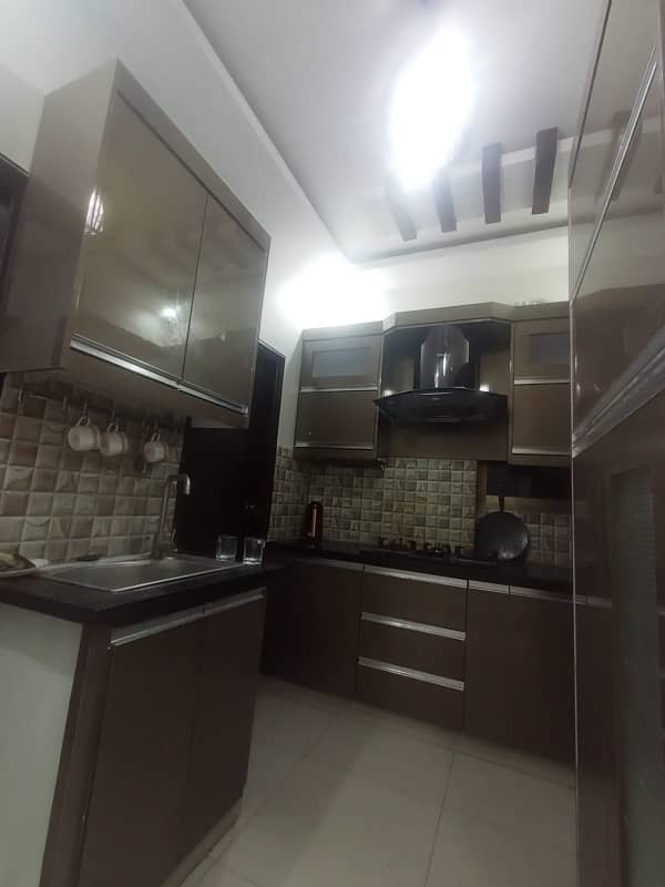 FULL FURNISHED FLAT FOR SALE 3 BED DD 21