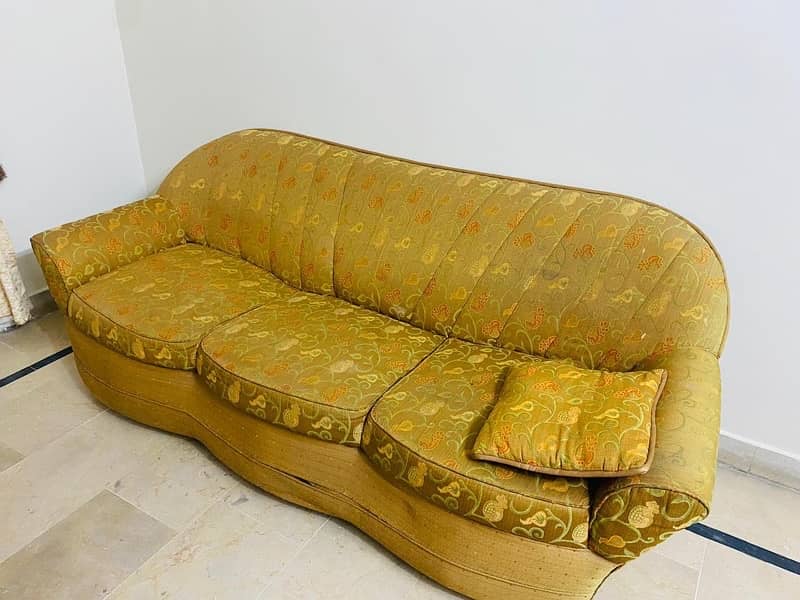 Sofa set with maze 0