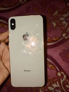 I phone xs max 10by 9.5)