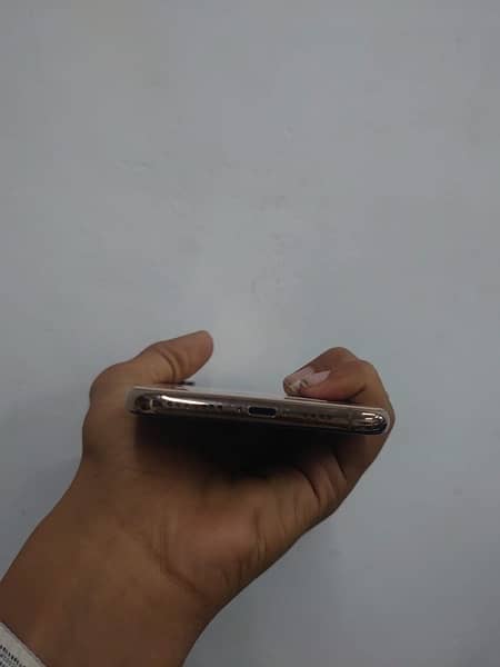 iphone xs max 256GB PTA Approved physical 3