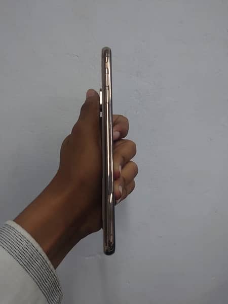 iphone xs max 256GB PTA Approved physical 5