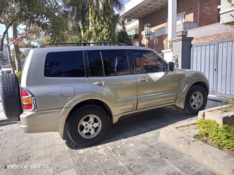 Excellent Pajero 2001/ 11 4