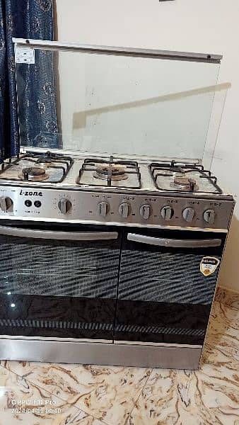 cooking range 7 month use only serious buyers contact me 03134916149 1