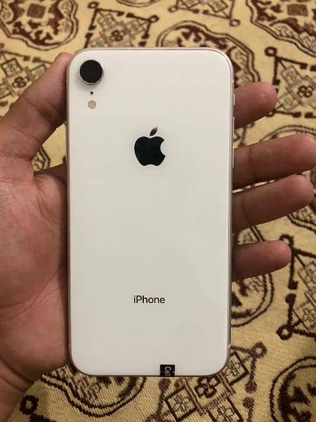 I phone xr 10 by 10 condition 64 GB non PTA 2