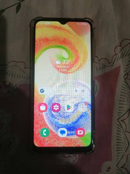 Samsung A04 4/64 gb for sale non pta ha exchange ho skta achy phone sy 1