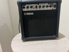 Yamaha GA-15 Guitar Amp with distortion 0